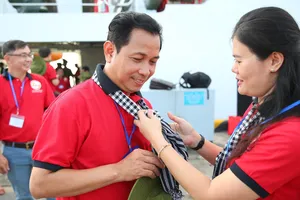 Đoàn công tác TP.HCM bắt đầu hành trình mang yêu thương đến Trường Sa, Nhà giàn DK1