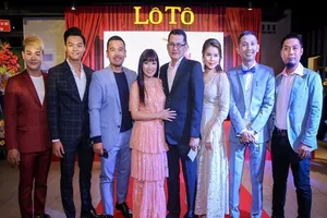 Sao Việt nô nức chúc mừng dàn diễn viên phim Lô tô
