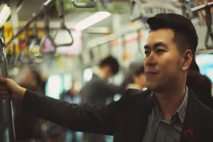 Ca sĩ - giảng viên Hồ Trung Dũng và lối đi riêng