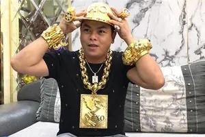 Phúc XO văng khỏi Facebook, vẫn còn YouTube?