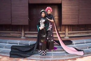 Minh Tú, Ngân Khánh lạ lẫm với áo dài lụa, lãnh truyền thống