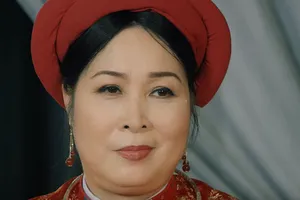 NSND Hồng Vân ra tay tàn độc trong trailer ‘Phượng Khấu’