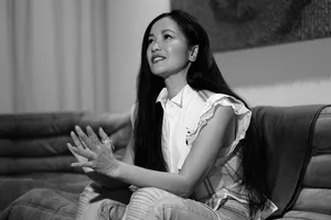 Hồng Nhung bất ngờ viết bài hát về những người chống COVID-19