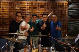 Ban The Friends tái xuất cùng Lam Trường trong sô trực tuyến