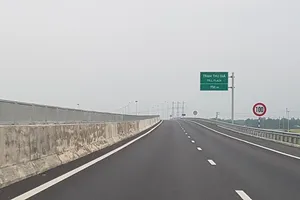 Cao tốc Đà Nẵng-Quảng Ngãi vẫn chưa thông xe đúng hẹn