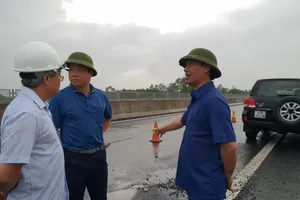 Thứ trưởng Bộ GTVT trả lời về cao tốc Đà Nẵng-Quảng Ngãi 