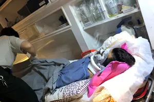 Việt kiều bị tạt axit, cắt gân chân lên chuyên cơ qua Canada