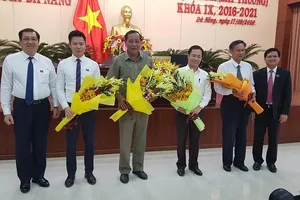 Đà Nẵng miễn nhiệm nhiều chức danh, hợp nhất 3 văn phòng 