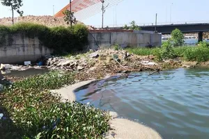 Dãy nhà hàng tiệc cưới quy mô nhất Đà Nẵng bị xử phạt