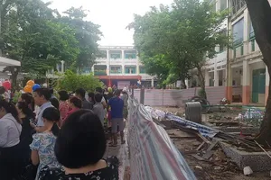 Đà Nẵng khai giảng năm học mới, nhiều trường vẫn ngổn ngang