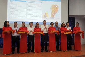 Đà Nẵng hướng đến không sử dụng tiền mặt khi làm dịch vụ công