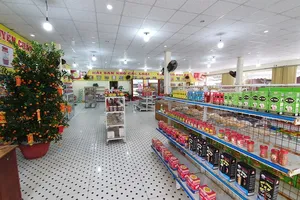 Nhà hàng, siêu thị tại Đà Nẵng vắng tanh vì virus Corona