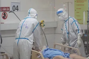 Đà Nẵng xét nghiệm gộp, phát hiện gia đình 5 ca mắc COVID-19