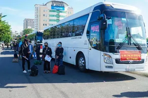 Gần 16.000 người đăng ký rời Đà Nẵng