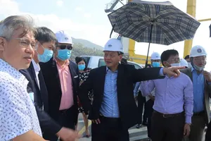 Cảng Tiên Sa muốn chở hàng trên sông Hàn: Đà Nẵng nói không!