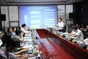 Các chuyên gia đang hiến kế xử lý 200.000 m3 vật chất