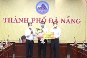 Sun Group hỗ trợ gói thực phẩm, kit xét nghiệm trị giá 45 tỉ đồng cho Đà Nẵng 