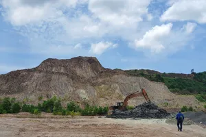 Đà Nẵng nghiêm cấm mua đi bán lại mỏ khoáng sản làm tăng giá vật liệu