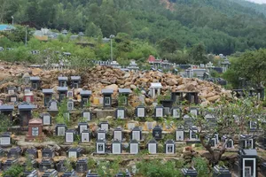 Đà Nẵng điều tra việc mua bán trái phép đất nghĩa trang