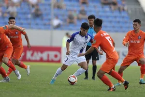 Ít nhất 50 tỉ/năm mới duy trì được 1 câu lạc bộ ở V-League