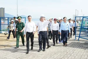 Lễ hội Pháo hoa quốc tế Đà Nẵng chưa khai mạc, vé đêm chung kết đã bán sạch trơn