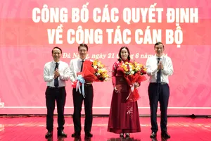 Phê chuẩn kết quả bầu Chủ tịch HĐND và Phó chủ tịch UBND TP Đà Nẵng