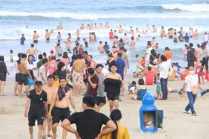 6 tháng đầu năm du lịch Đà Nẵng bội thu với 16.000 tỉ đồng