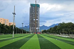 Nhiều lô đất công ven vịnh Đà Nẵng bị lấn chiếm làm quán nhậu, sân bóng