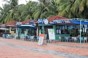 Thu hồi mặt bằng kinh doanh ven biển Đà Nẵng, chủ kiot chưa chịu tháo dỡ