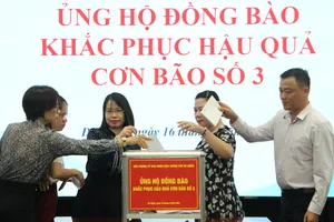 1 tháng, Đà Nẵng quyên góp hơn 50 tỉ ủng hộ bà con miền Bắc