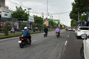 Nhiều xe bị cấm hoặc hạn chế tốc độ khi đi trên Quốc lộ 1 qua Đà Nẵng