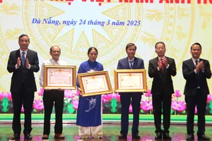 Truy tặng danh hiệu Bà mẹ Việt Nam Anh hùng cho 3 mẹ ở Đà Nẵng