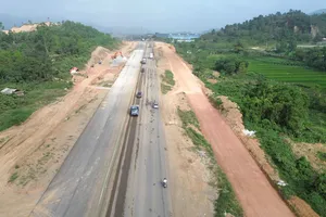 Đà Nẵng không ‘ngăn sông cấm chợ’ trong vận chuyển khoáng sản