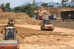 Cát xây dựng khan hiếm đe dọa tiến độ nhiều dự án lớn tại Đà Nẵng