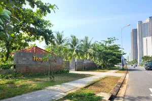 Xả nước thải ra biển gây mùi hôi, resort tại Đà Nẵng bị phạt nặng