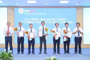 EVNCPC công bố quyết định thành lập 6 Công ty Điện lực sau sáp nhập