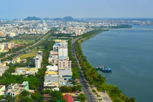 Tổ hợp pháo hoa Đà Nẵng sẽ có cao ốc 183m, sân khấu băng qua đường