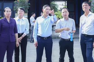 Chủ tịch Đà Nẵng Phạm Đức Ấn kiểm tra các di tích xuống cấp tại Hội An