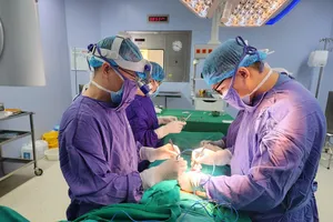 Tự cắt 'của quý' sau khi sử dụng chất kích thích