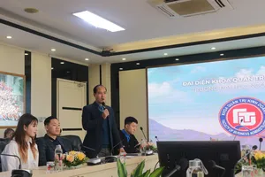 Sinh viên trường Đại học Ngoại thương thực chiến với thương mại điện tử