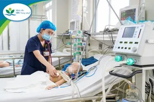 Bé trai 3 tuổi nguy kịch vì dùng thuốc nam không rõ nguồn gốc chữa bệnh động kinh