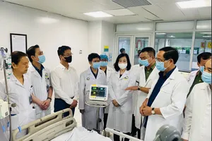 Bộ Y tế chỉ đạo Bệnh viện Bạch Mai hỗ trợ điều trị nạn nhân vụ cháy nhà trọ 5 tầng ở Hà Nội