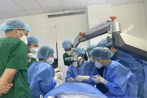 Việt Nam có hơn 30.000 người mù cần ghép giác mạc