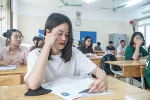 Đề Văn thi tốt nghiệp THPT 2024 có tác phẩm giống 'đề tin đồn', Bộ GD&ĐT nói gì?