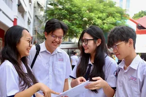 Lưu ý của Bộ GD&ĐT về việc nộp lệ phí đăng ký xét tuyển đại học, cao đẳng 2024