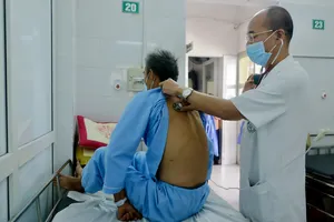 Khoảng 15 bệnh viện tăng giá dịch vụ khám chữa bệnh