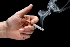 Tại sao không hút thuốc lá vẫn mắc ung thư phổi?