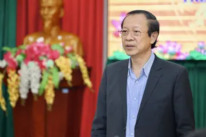 Thứ trưởng Bộ GD&ĐT: Hạnh phúc của thầy cô là học sinh không phụ thuộc vào mình