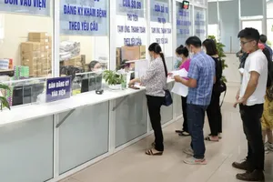 Kiến nghị khoán tiền khám bệnh cho người tham gia BHYT