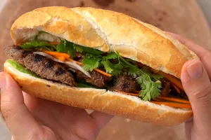 Thêm thông tin vụ nghi ngộ độc thực phẩm sau ăn bánh mì